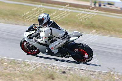 media/Apr-23-2023-TrackXperience (Sun) [[90816c9ee1]]/Level 2/session 2 turn 11/